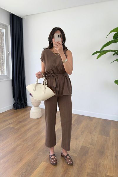 BİRCANÇİL Linda Brown Blouse Trousers Suit with Belted Shoulders