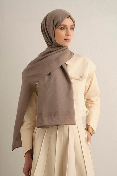 Armine Pamora Shawl 2 05