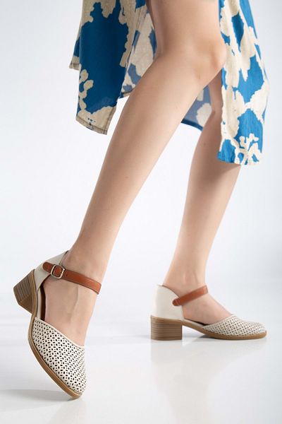 ANALİN SHOES Women's Genuine Leather Closed Toe Sandals - Cream