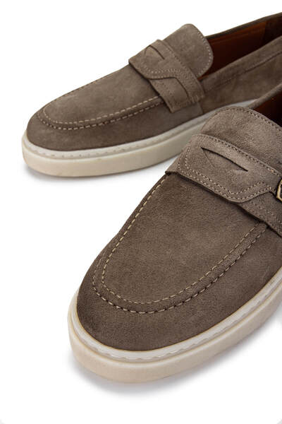 Tamer Tanca Чоловічі шкіряні бежеві замшеві лофери