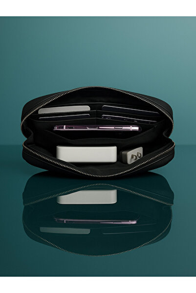 WIWU Alpha Men's Small Handbag with Fingerprint Lock