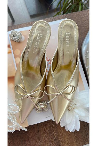 carweza Belen Gold Bow Patent Leather Short Heel Slippers