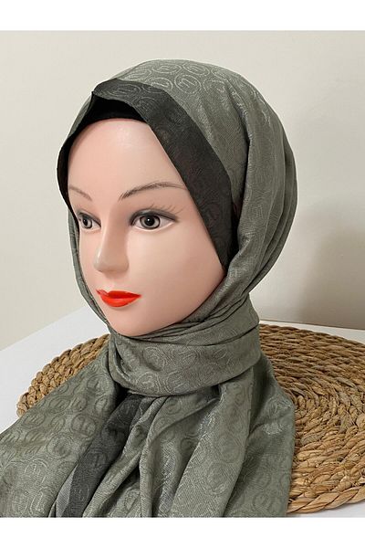 Şehr i sultan Indian Silk Monogram Shawl with Clip Gift