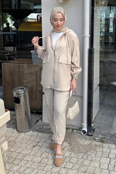 Tesettür Diyarı Women's Summer Fabric Zippered Sports Suit-Cream