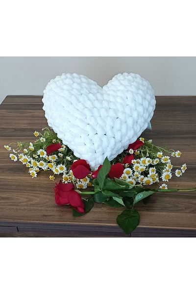 moonaja Fan Heart Pillow - Alize Puffy Hand Knitted Heart Pillow 35 X 35 cm