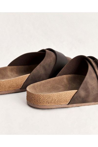Chirpy Men's Summer Wide Single Strap Casual Slippers