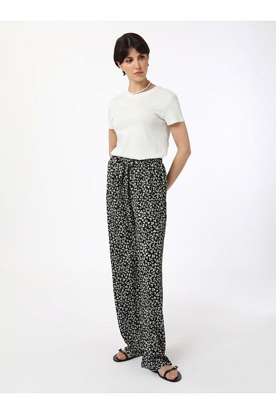 Benin Crispy Floral Patterned Trousers - Black/White - Benin