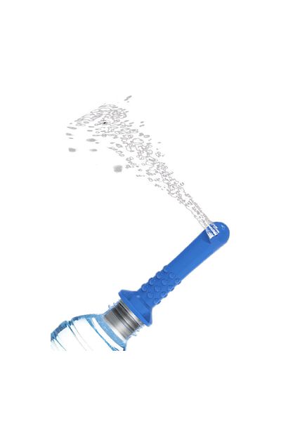 ATOUR ATOUR Portable Travel Bidet is easy to use and lightweight and attaches to standard water bottles.