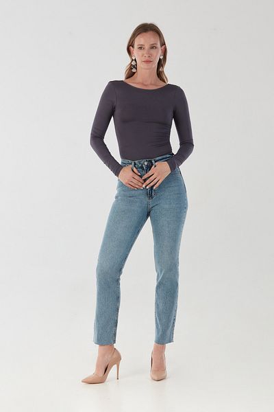 Fulla Moda Body de bază cu decolteu și spate