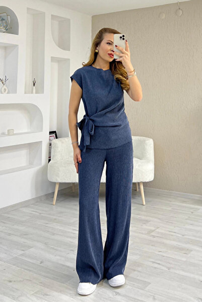 Paw Garage Women's Sienna Lacing Detailed Crinkle Fabric Blouse Pants Set