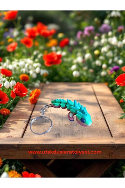 ufak dusler atölyesi Dragon Keychain – 3D Printing, Flexible and Colorful Design