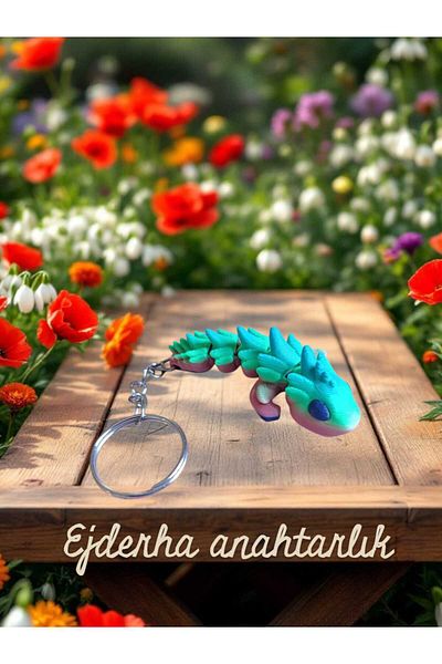 ufak dusler atölyesi Dragon Keychain – 3D Printing, Flexible and Colorful Design