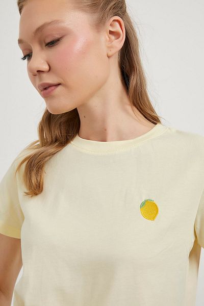 Arma Life Tricou galben cu decolteu cu model de lămâie pentru femei