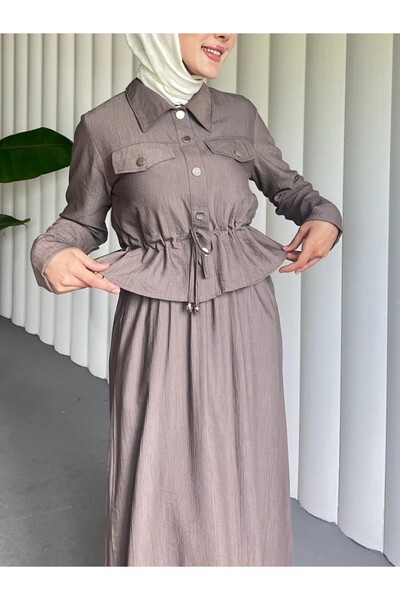 Modamorfo Φόρεμα Gilet με μεταλλικό κουμπί και δεμένο στη μέση - Toprak