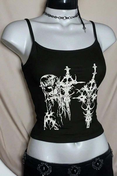 Köstebek Black Anime Sword Strap Crop T-Shirt