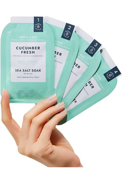 Voesh Pedi in a Box Deluxe 4 Step Pedicure Set Cucumber