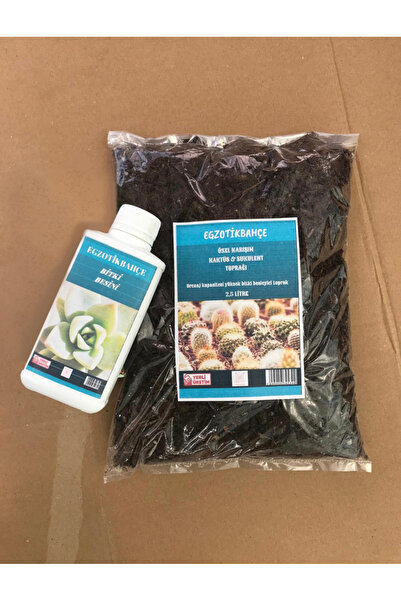 EGZOTİKBAHÇE Süper 2li Set 2,5lt Sukulent&Kaktüs Toprağı + 250 ml Sıvı Besin