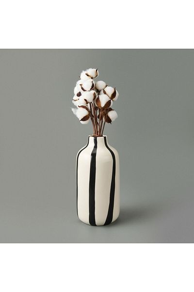 MATMEL Line Vase - Black - 17 cm