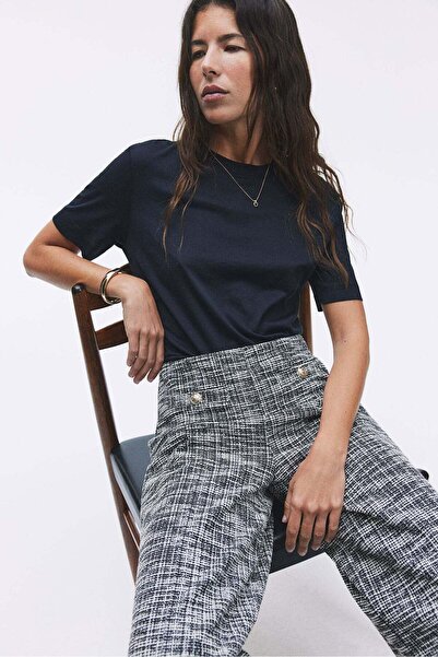 H&M تي شيرت من مزيج الحرير