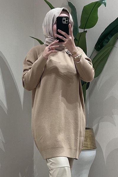Ghisa Knitwear Tunic with Stone Button Detail on the Shoulders