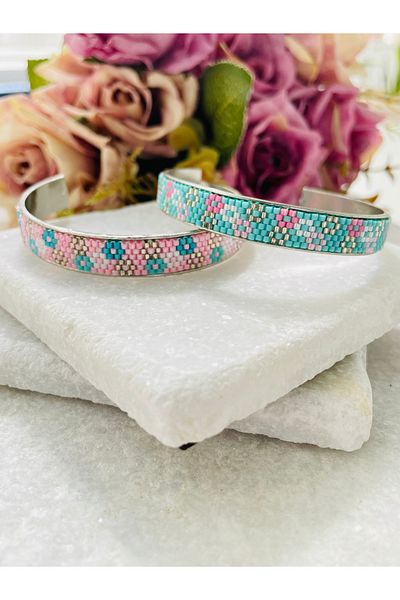 By Selen Suyolcu Miyuki Daisy Handcuff Bracelet