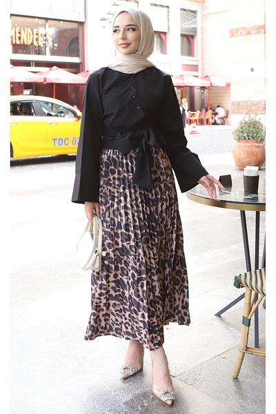 Miyalon Leather Looked Pleated Leopard Trousers Skirt with Elastic Waist
