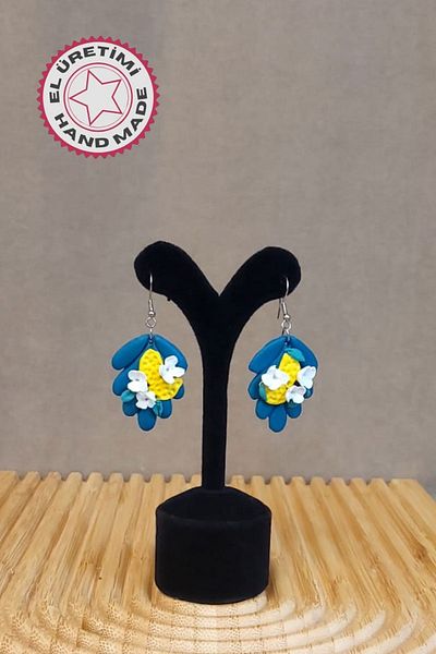 Uretti - Hatice 4962 0866 Handmade Flower Model Polymer Clay Earrings