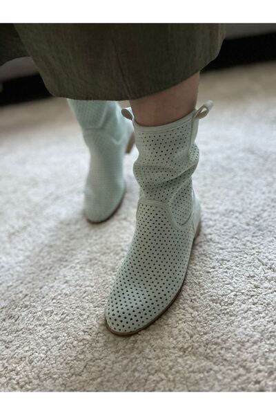 POTEEN Ptc Devine Γυναικείες καστόρινες καλοκαιρινές μπότες με κοντό τακούνι με κούφια