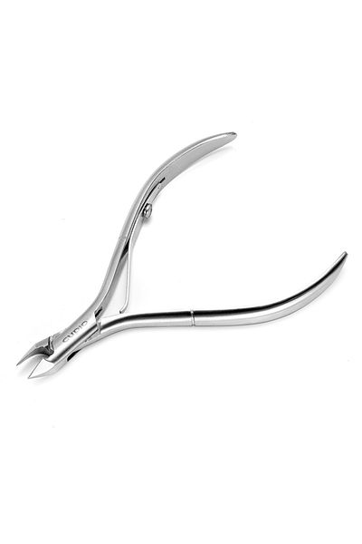 Cupio Cuticle nippers and natural nails Nova Collection N42