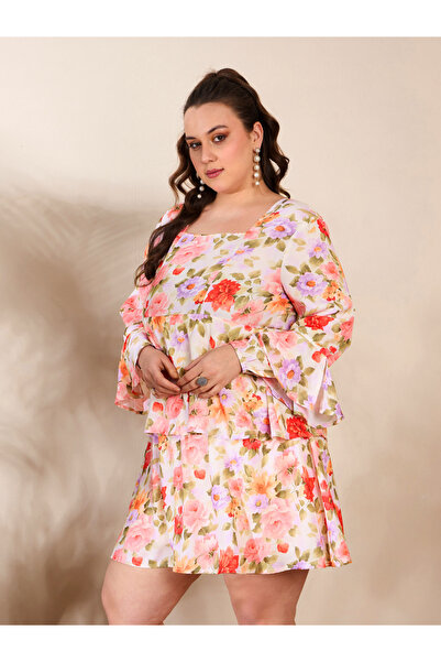 Sassafras By Styli Plus Size Floral Print Tiered Short Dress