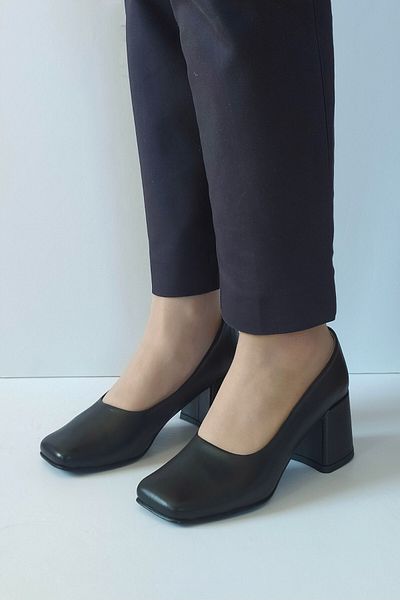 ERS Air Comfort Women's Black Genuine Leather Classic Heeled Shoes Blunt Toe Simple Stylish