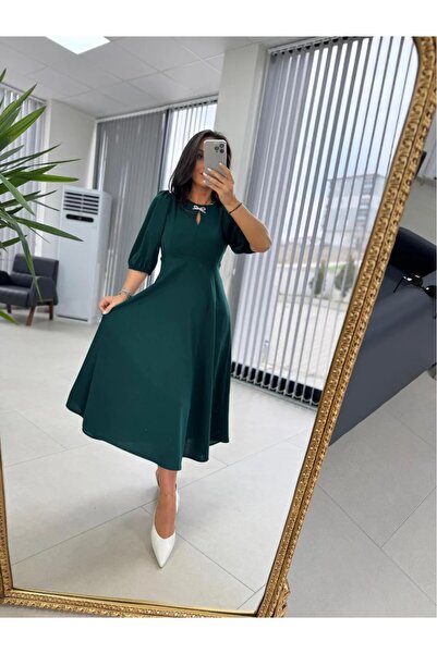 Afiş Butik Rochie midi cu jumătate de mânecă decoltată cu fundă