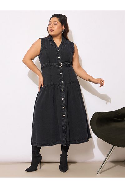 Sassafras By Styli Plus Size Buttoned Sleeveless Flared Midi Dress