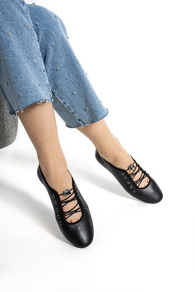 Getcho Santa Women's Black Ballerina Shoes with Lacing Detail