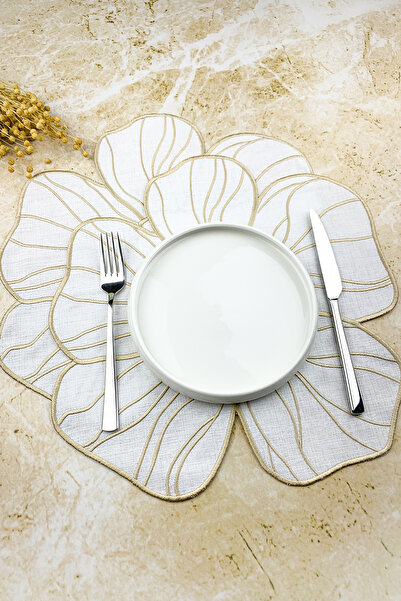 WEARE2 Cream Beige Colored Bloom Flower Embroidered 2-Piece American Service