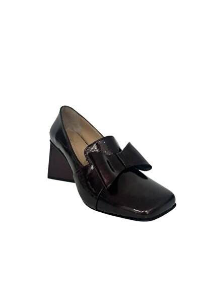 KEMAL TANCA 874 F-006 KADIN HAKİKİ DERİ TOPUKLU AYAKKABI