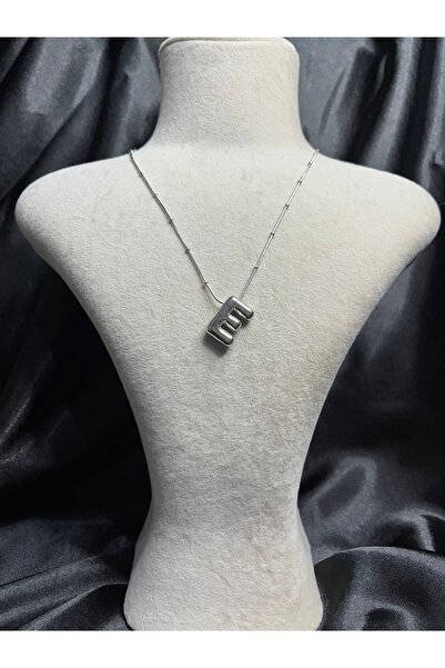 Fam&Co Jewelry Gümüş Renk Balon Harf Kolye – E Harfi, Şık ve Minimal Tasarım