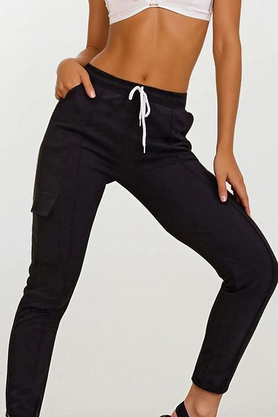 VAGGON Women's Black Black Elastic Waist and Legs, Front Seam Detail, Two Thread Cargo Pocket Sweatpants...