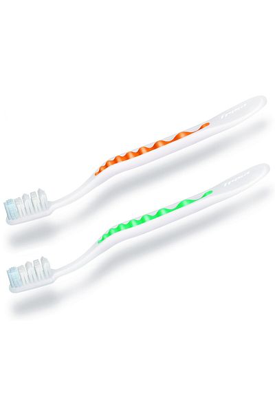 Trisa Pearl White Medium Duo Manual Toothbrush Set 627739 Multicolor