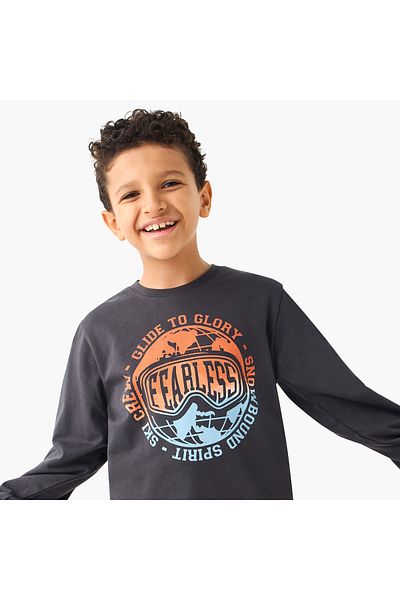 Juniors Graphic Print Crew Neck Sweatshirt With Long Sleeves