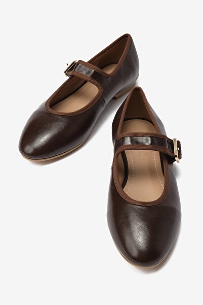 Seniorah Brown Leather Buckle Detailed Thick Banded Women's Ballerinas