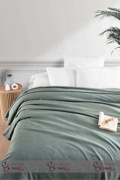 Life Line Double Bedspread
