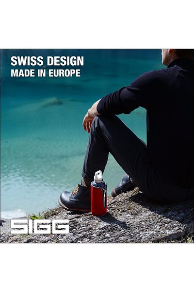 SIGG Stella Red Water Bottle (0.5 L)