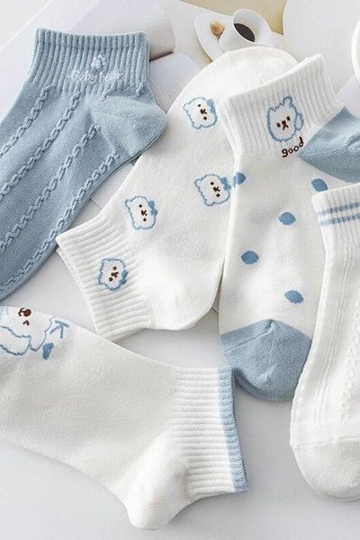 Esinti 5 Pairs Women's Ankle Length Blue Colored Polka Dot Teddy Bear Patterned Booties Socks Set 5 Pieces