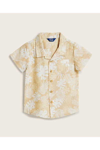 R&B Tropical Printed Shirt with Classic Collar and Short Sleeves