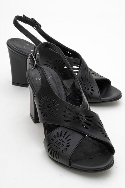 Ataköy Ayakkabı WOMEN'S LEATHER THICK HEEL SHOES