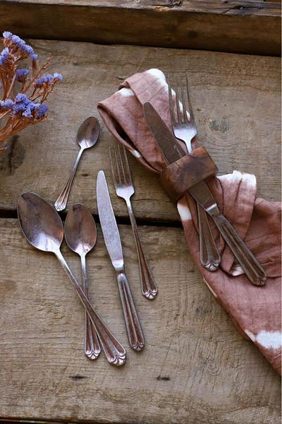 MSWISHŞEYMAÇETİN Solingen Girl's Tower Bronze 42 Piece Cutlery Set