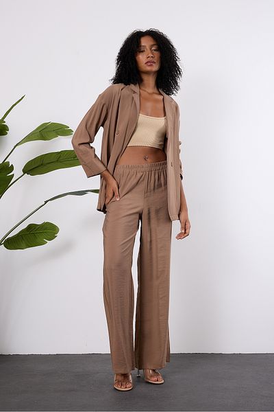 Bolivente Light Brown Regular Elastic Waist Casual Trousers