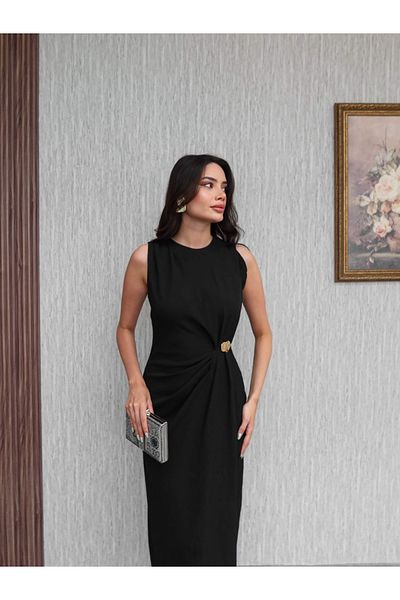 ESRAHELVACI Rochie cu accesorii aurii drapate