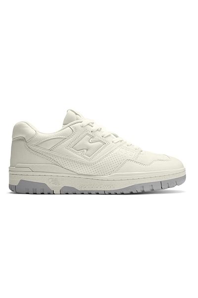 New Balance Sports Shoes 550